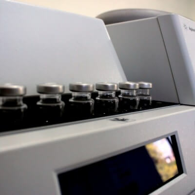 Análisis de gases combustibles (ASTM D3612-C) IEC 60567 (2005-06)